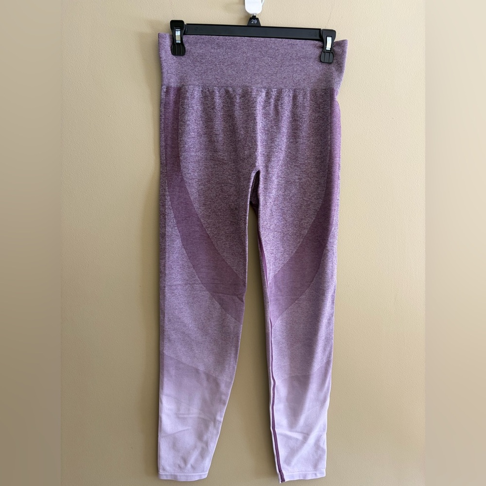 NWOT VS PINK ombré purple seamless leggings